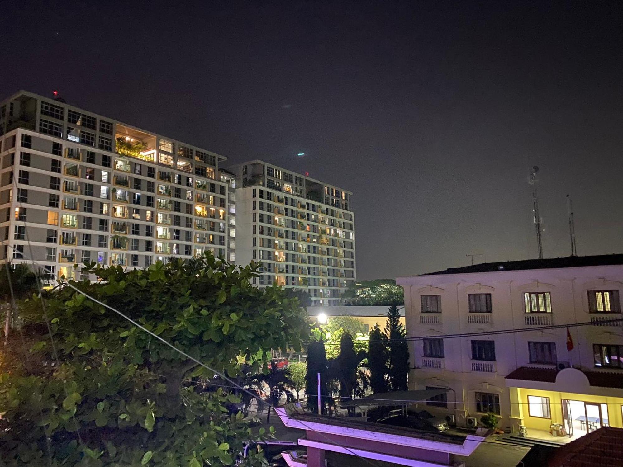 Start House Dorm Walk 5 Minutes To The Airport Apartman Ho Si Minh-város Kültér fotó